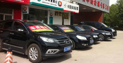 豐成汽車(chē)租賃 寶雞地區(qū)專(zhuān)業(yè)租車(chē)服務(wù)，滿足婚慶與旅游需求